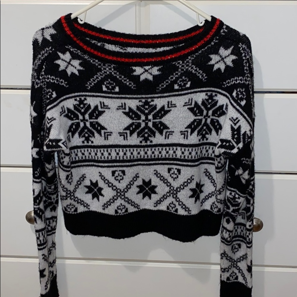 Fleece cropped christmas sweater